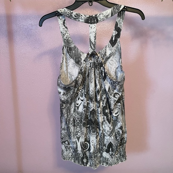 Tank Top - Picture 2 of 5